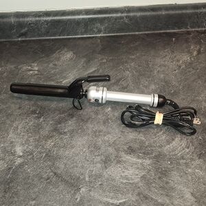 Hot Tools Pro Signature 1" Ceramic Titanium Curling Iron Black TI Collection